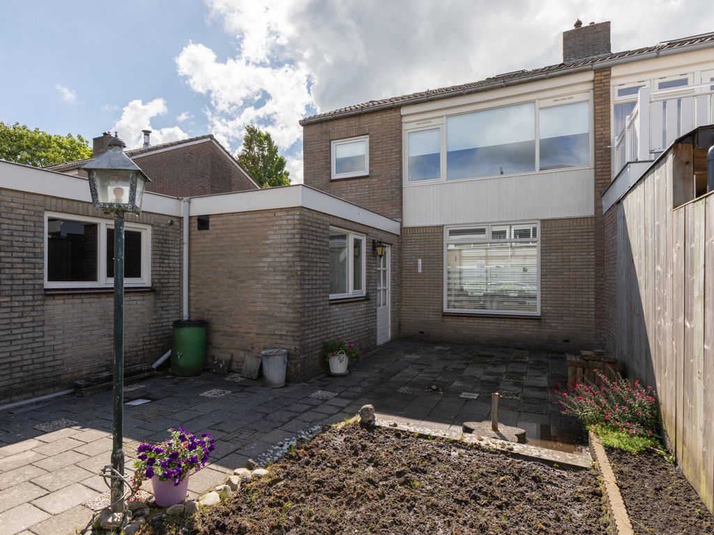 Pater Schuurmanstraat 5, Bolsward