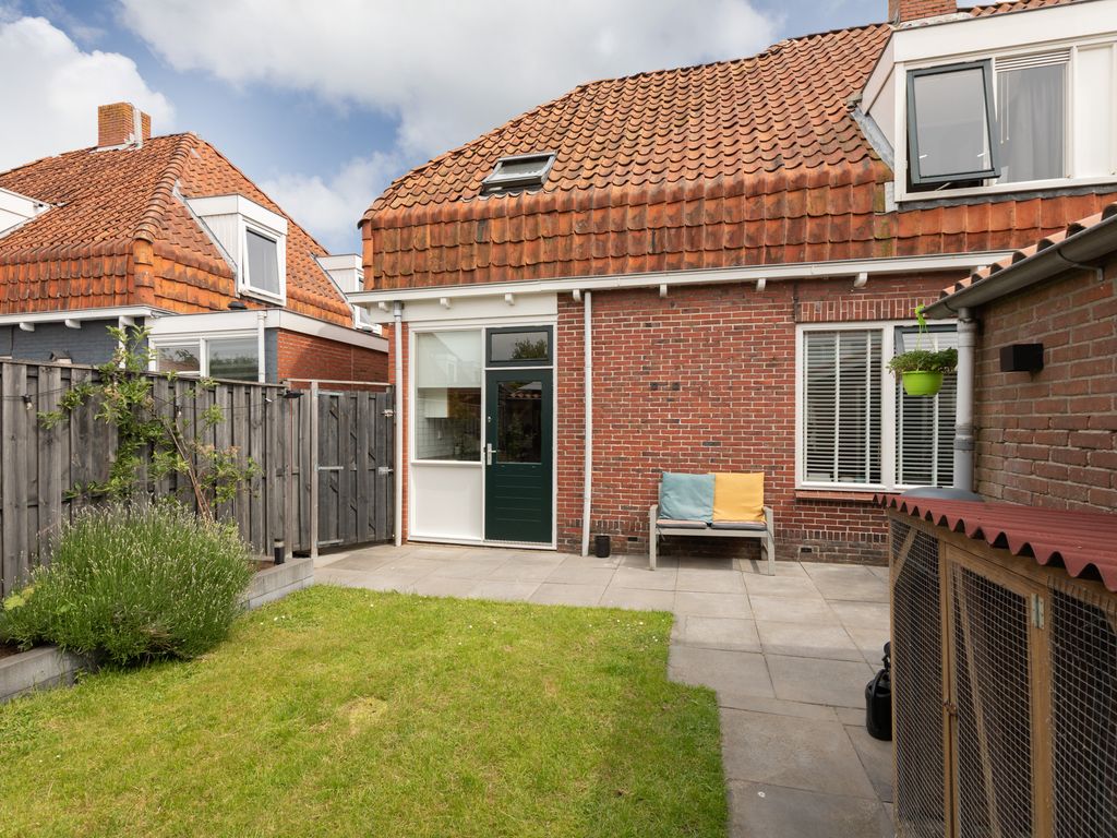 Pater Brugmanstraat 41, Bolsward