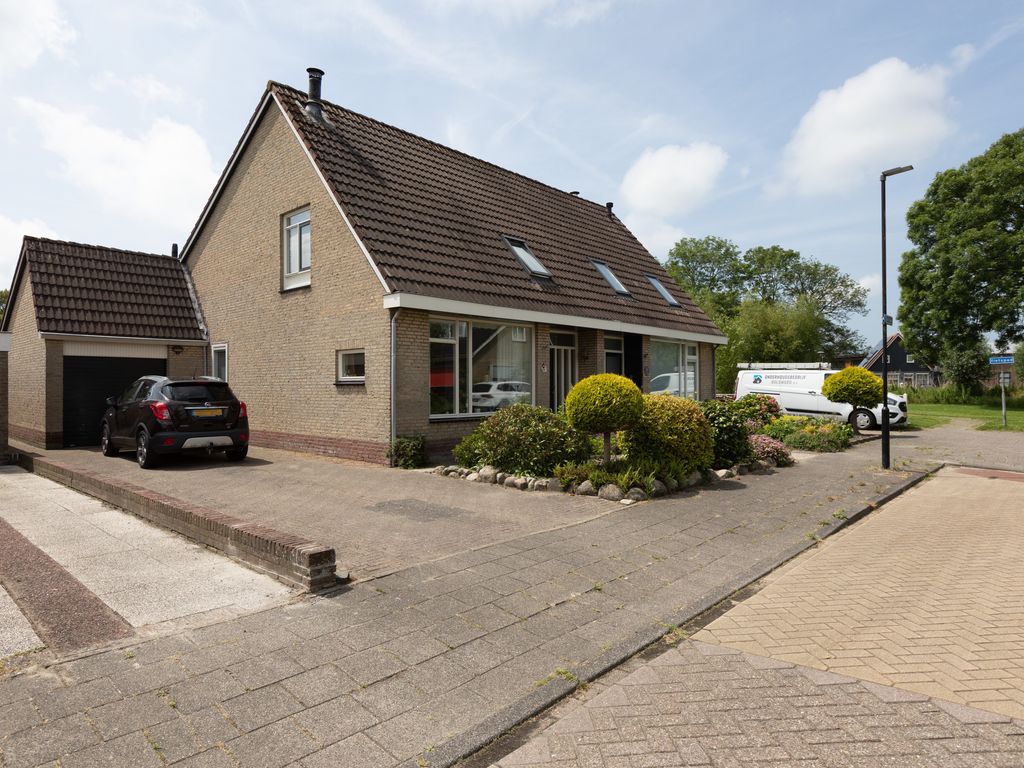 De Tillen 4, Bolsward