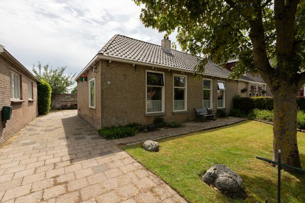 van Osingaweg 11, Schettens