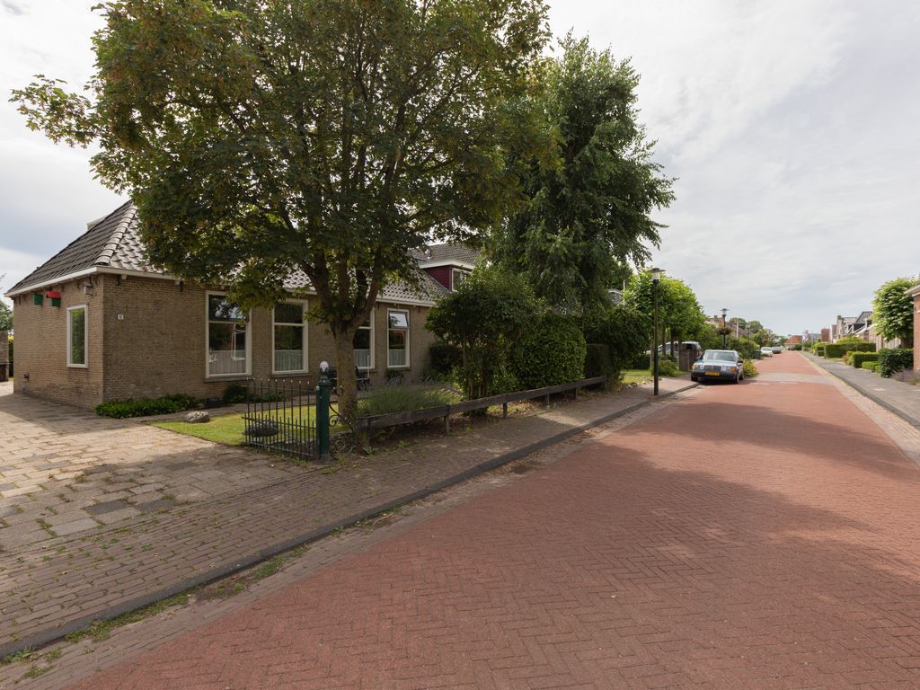 van Osingaweg 11, Schettens