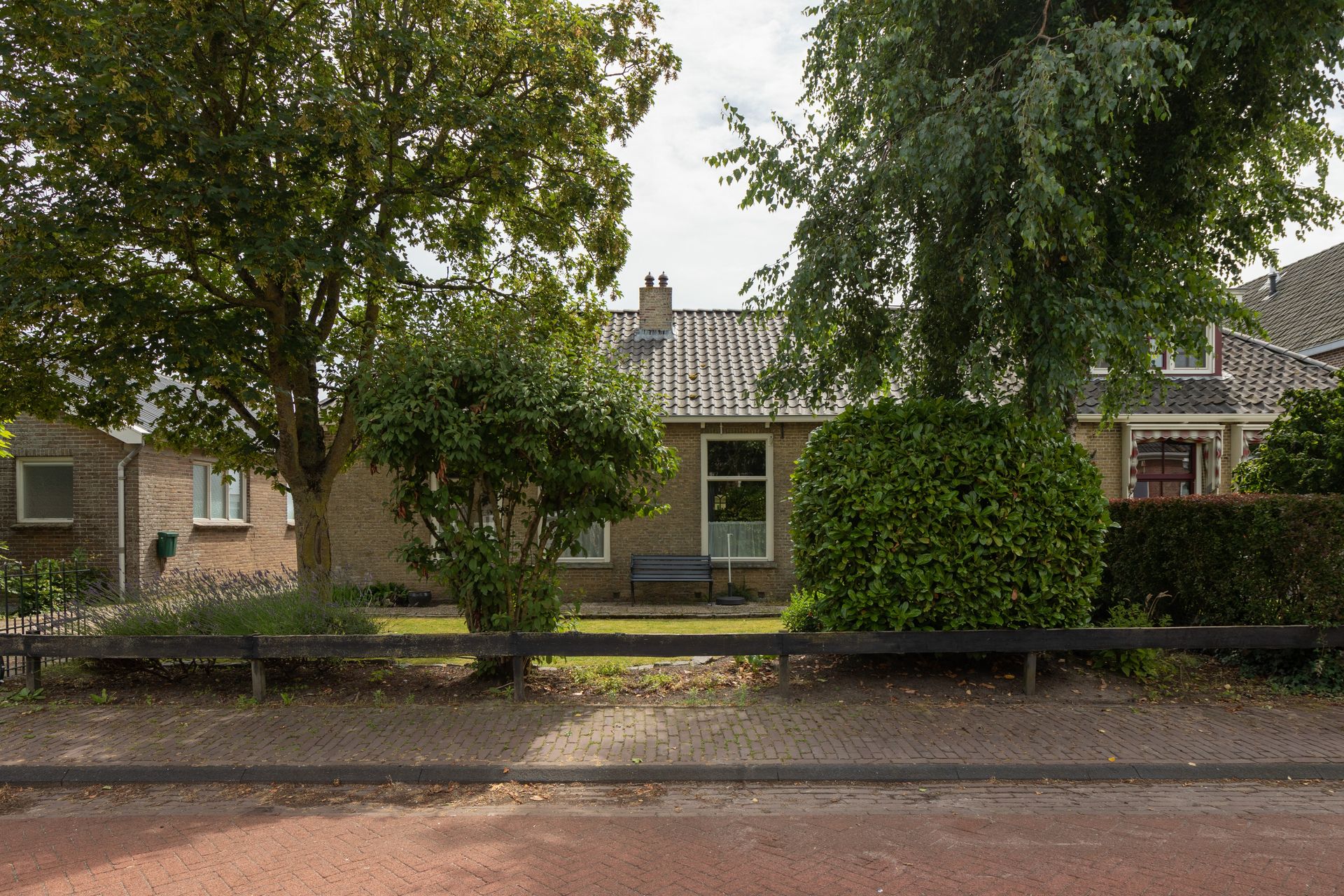 van Osingaweg 11, Schettens