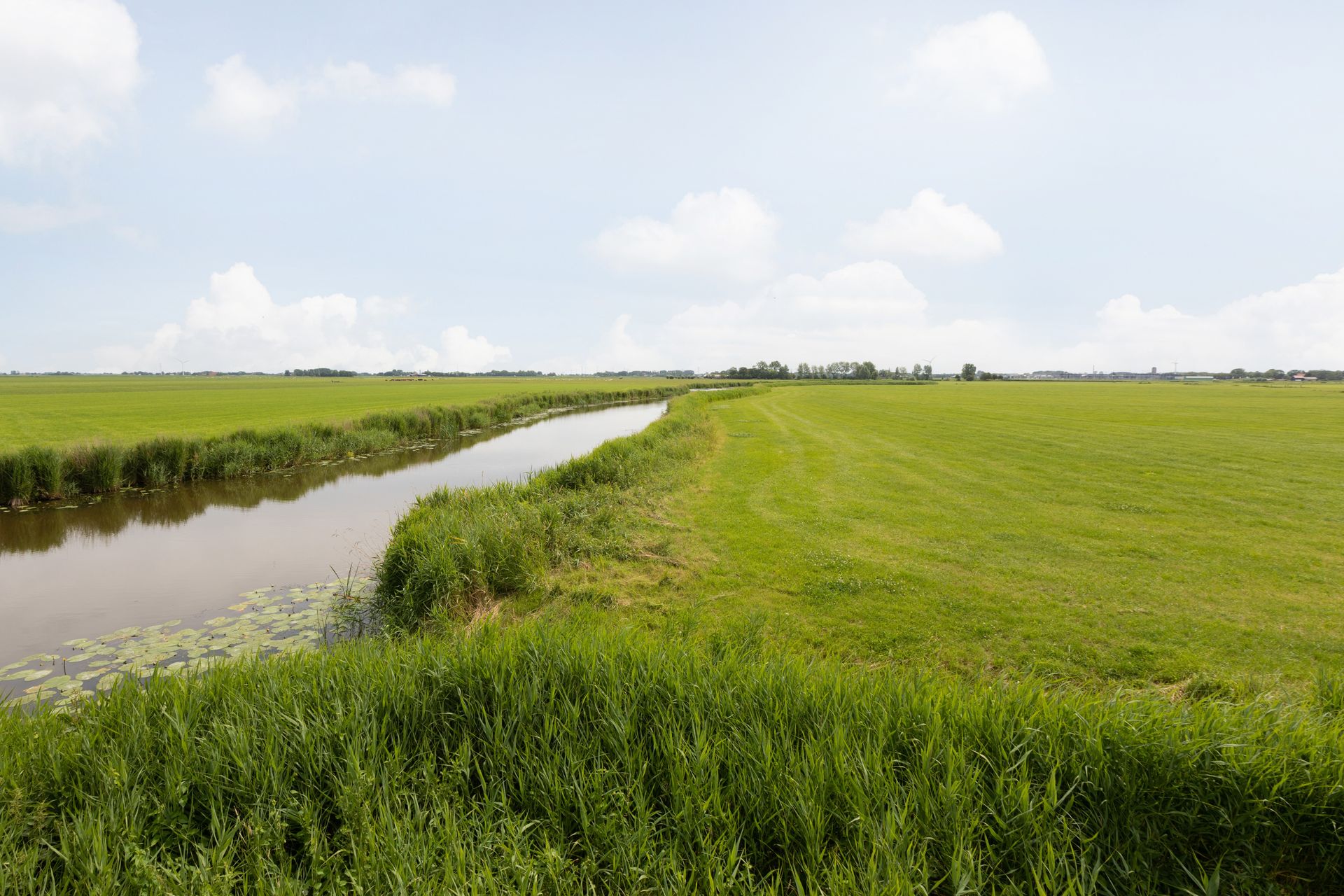 van Osingaweg 11, Schettens
