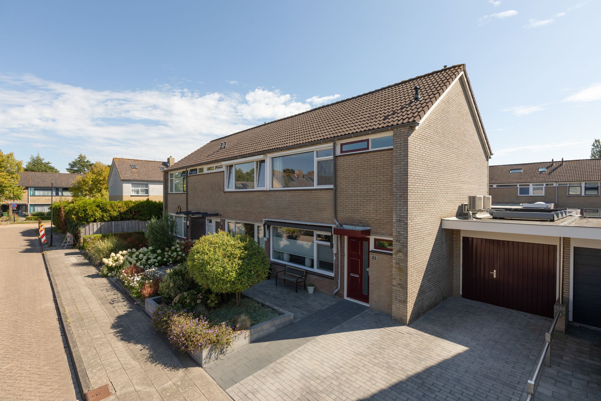 De Roeden 21, Bolsward