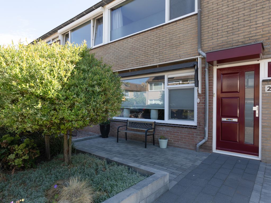 De Roeden 21, Bolsward