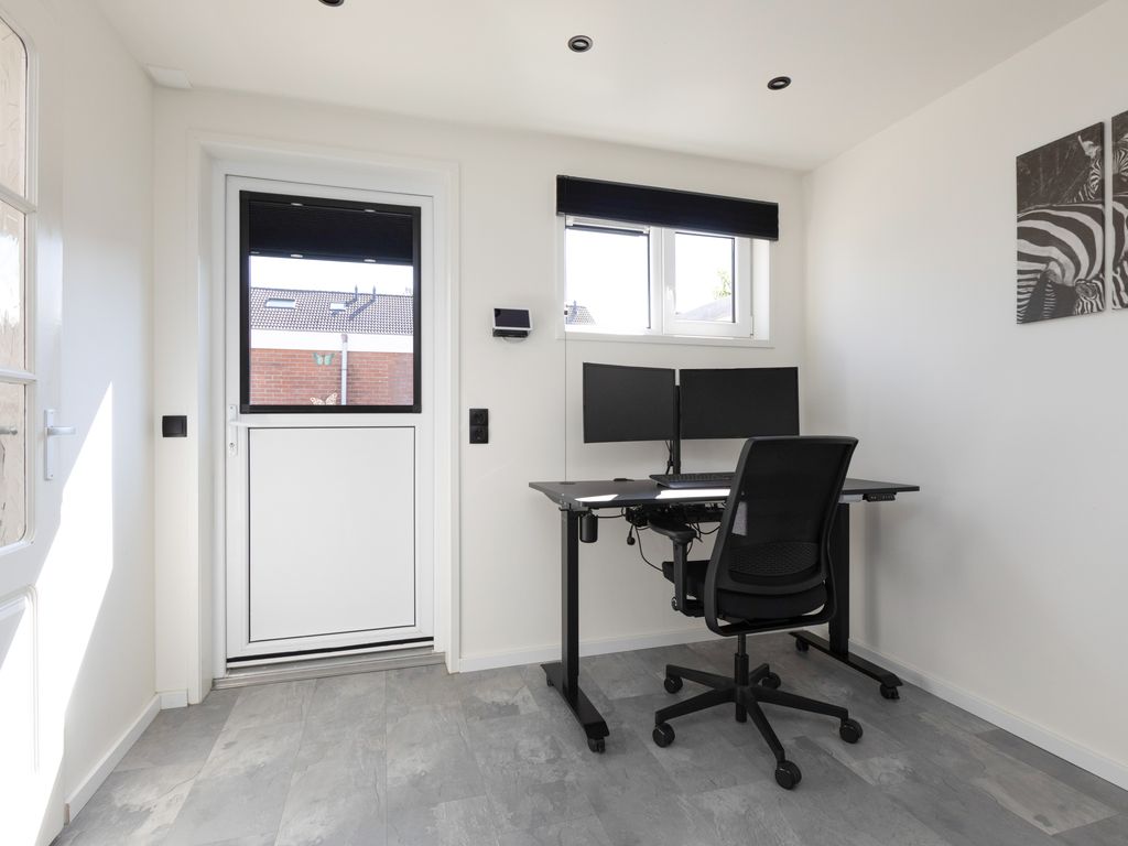 De Roeden 21, Bolsward