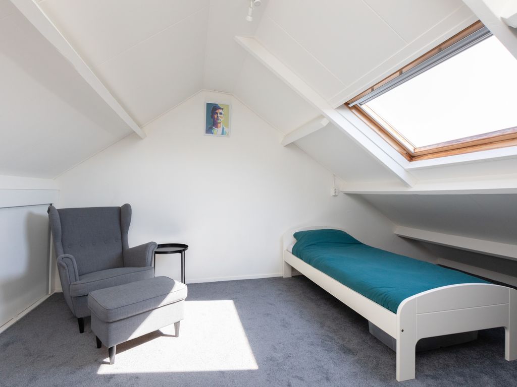 De Roeden 21, Bolsward