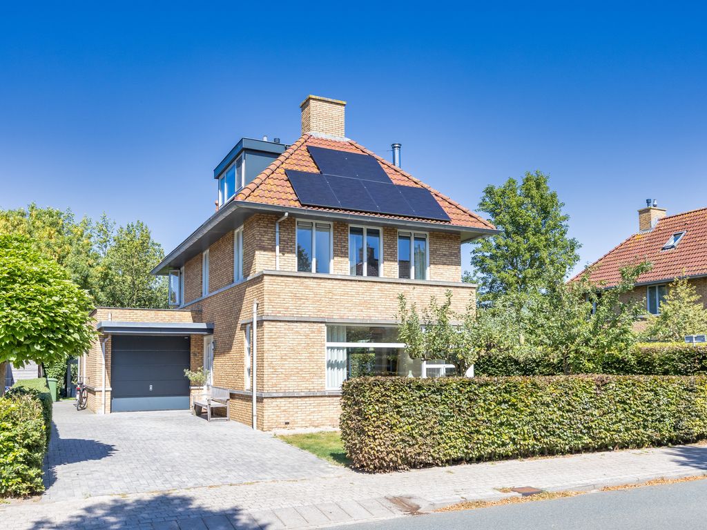 De Berchein 31, Bolsward