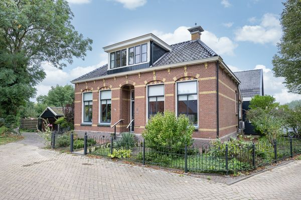 Schoolplein 9, Witmarsum