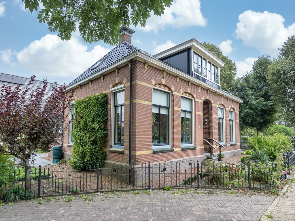 Schoolplein 9, Witmarsum