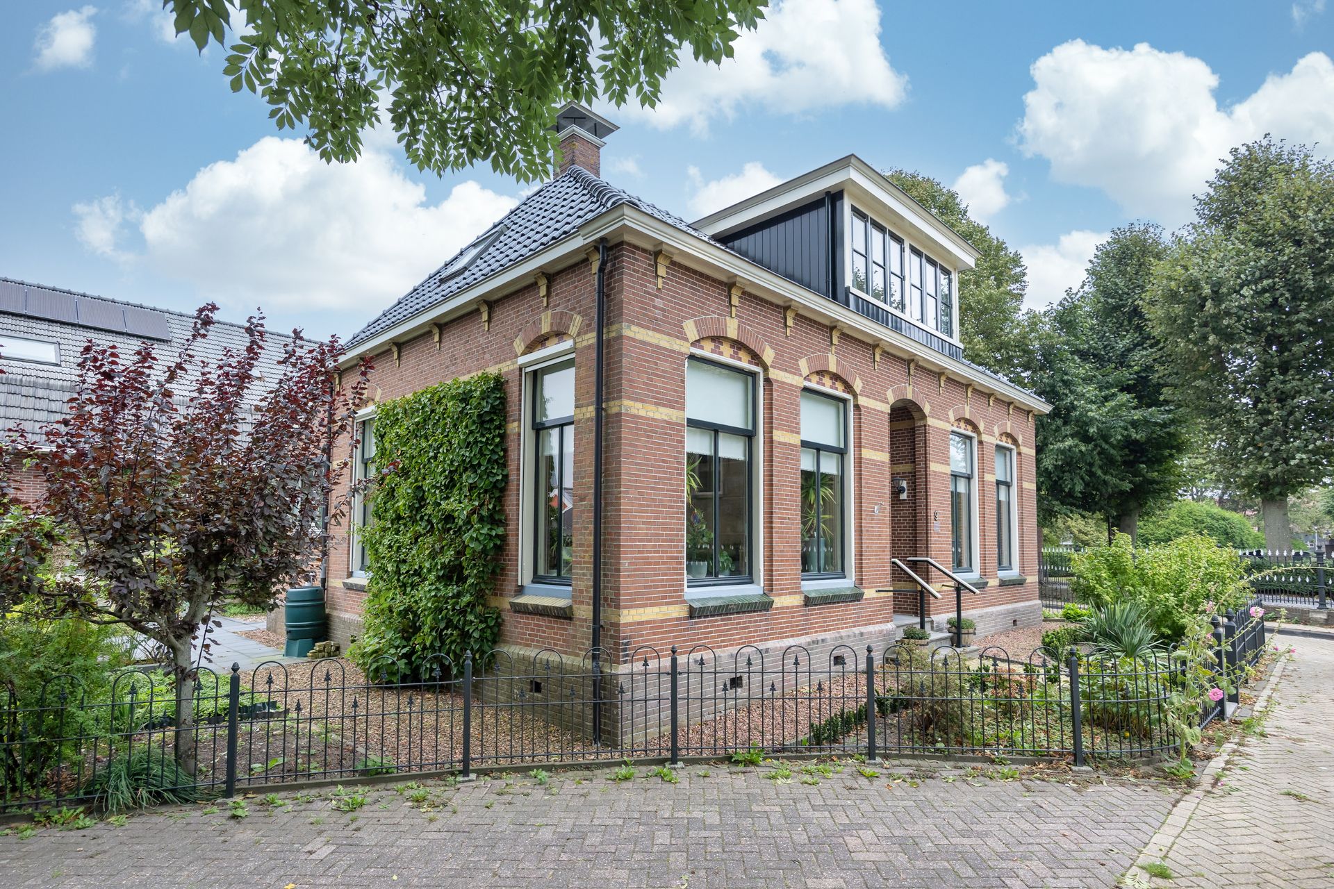 Schoolplein 9, Witmarsum
