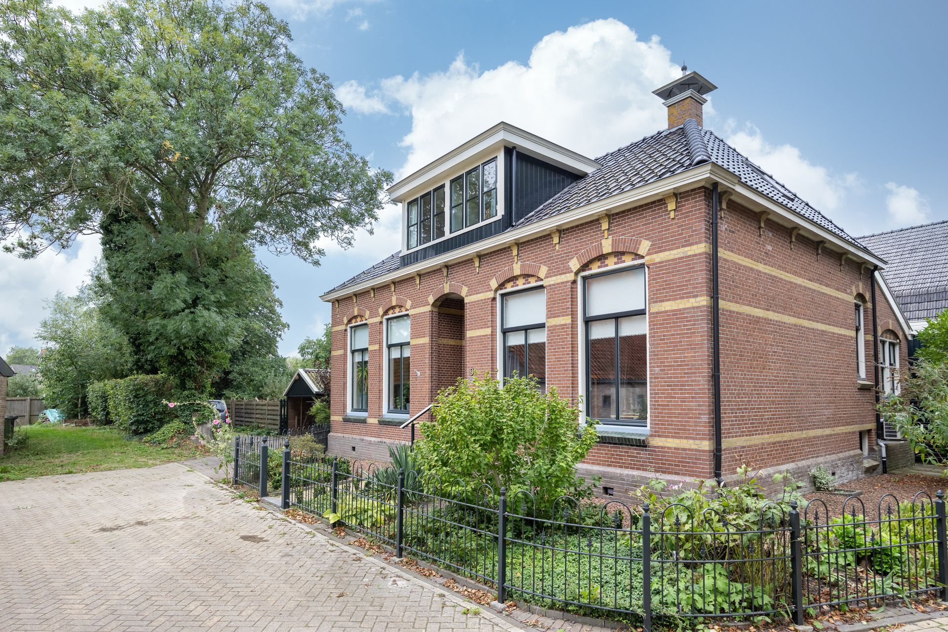 Schoolplein 9, Witmarsum