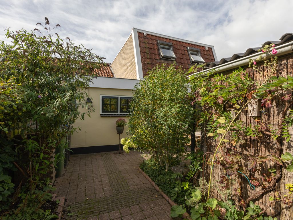 Begine 47, Workum