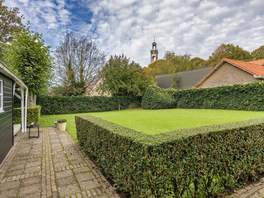 Schoolsingel 22, Arum