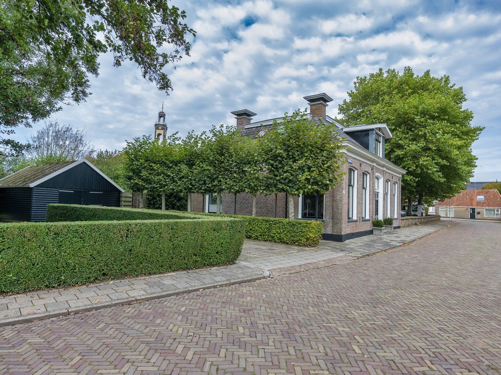 Schoolsingel 22, Arum
