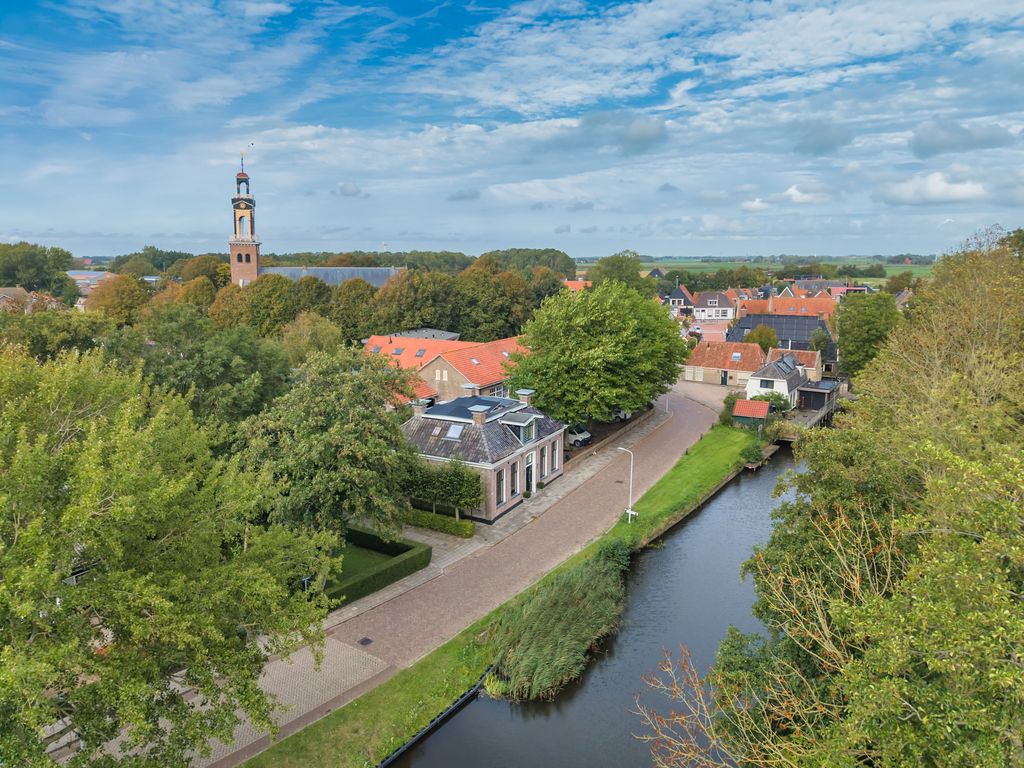 Schoolsingel 22, Arum