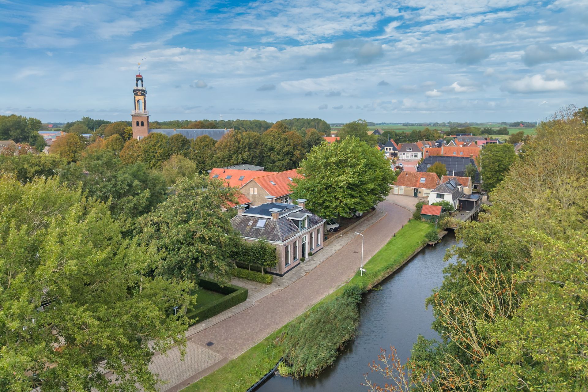 Schoolsingel 22, Arum