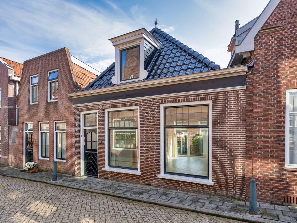 Kerkstraat 11, Bolsward