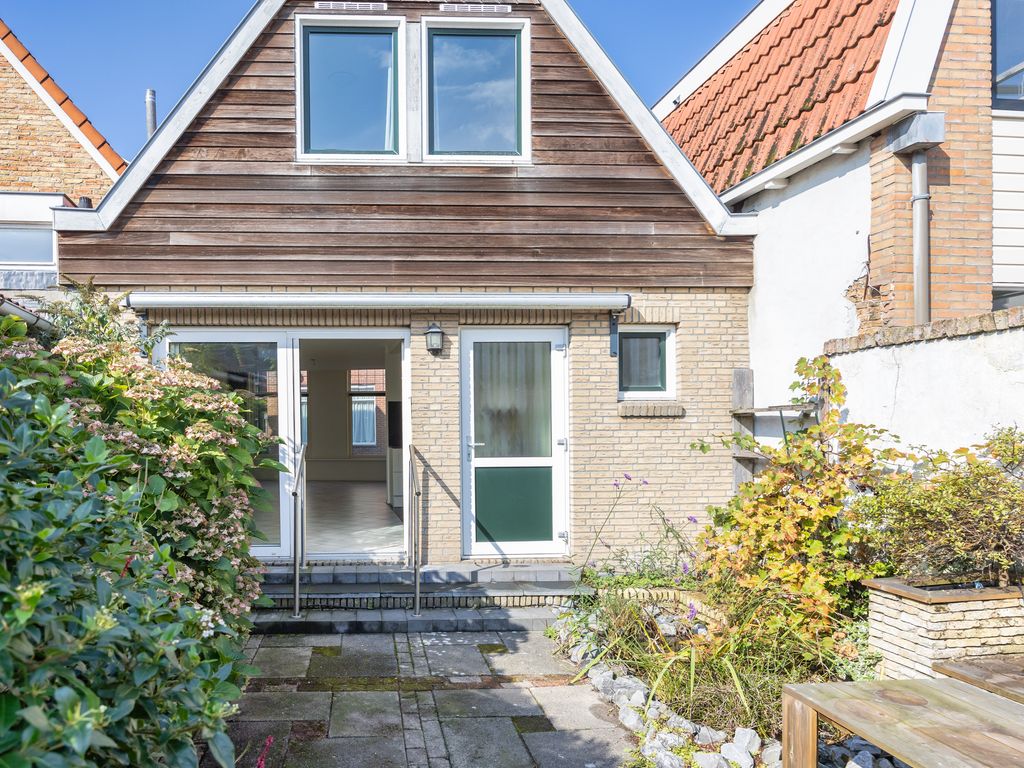 Kerkstraat 11, Bolsward