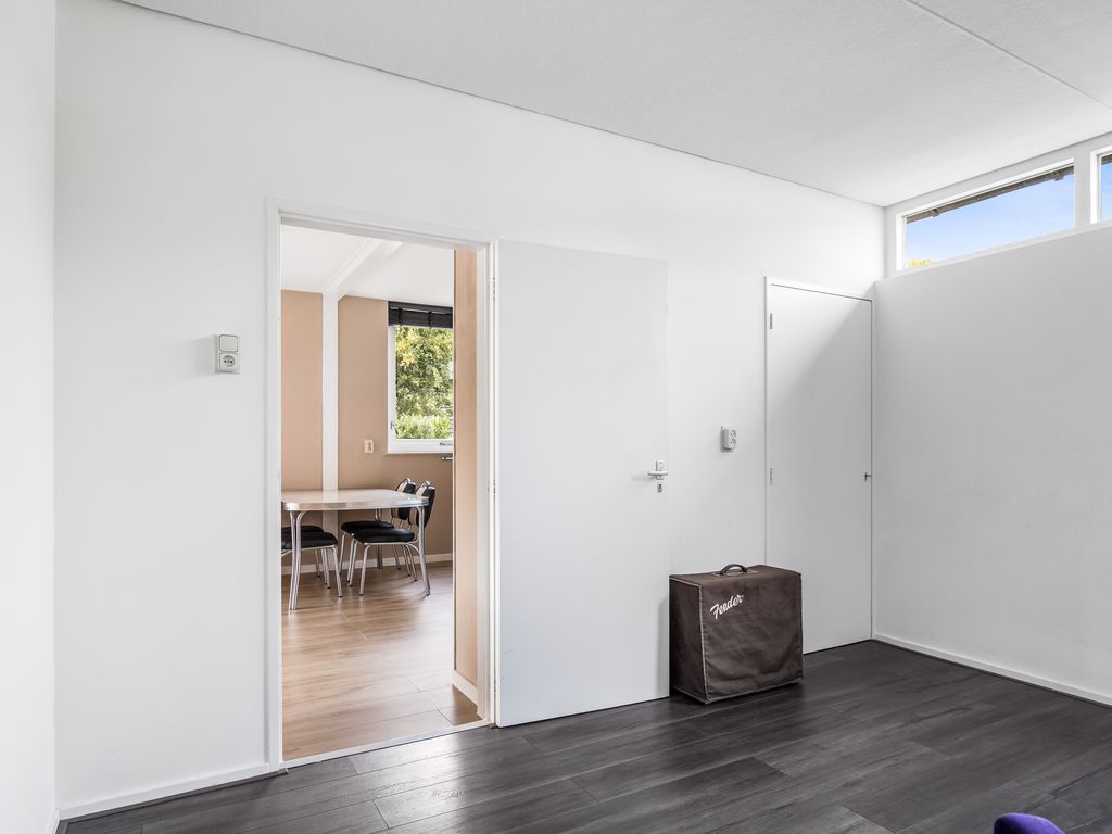 Heer Jacobstraat 2, Bakhuizen