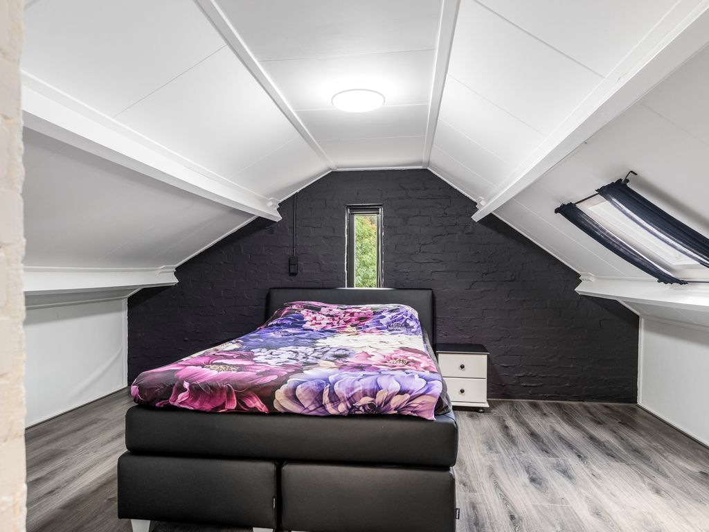 Heer Jacobstraat 2, Bakhuizen