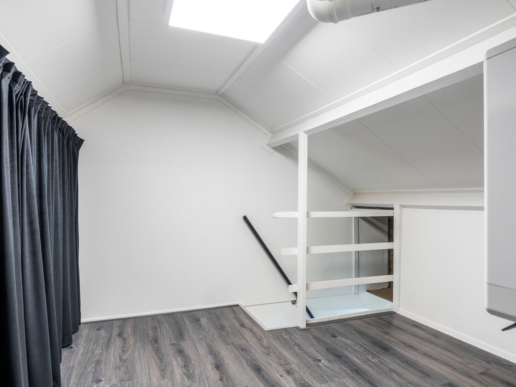 Heer Jacobstraat 2, Bakhuizen