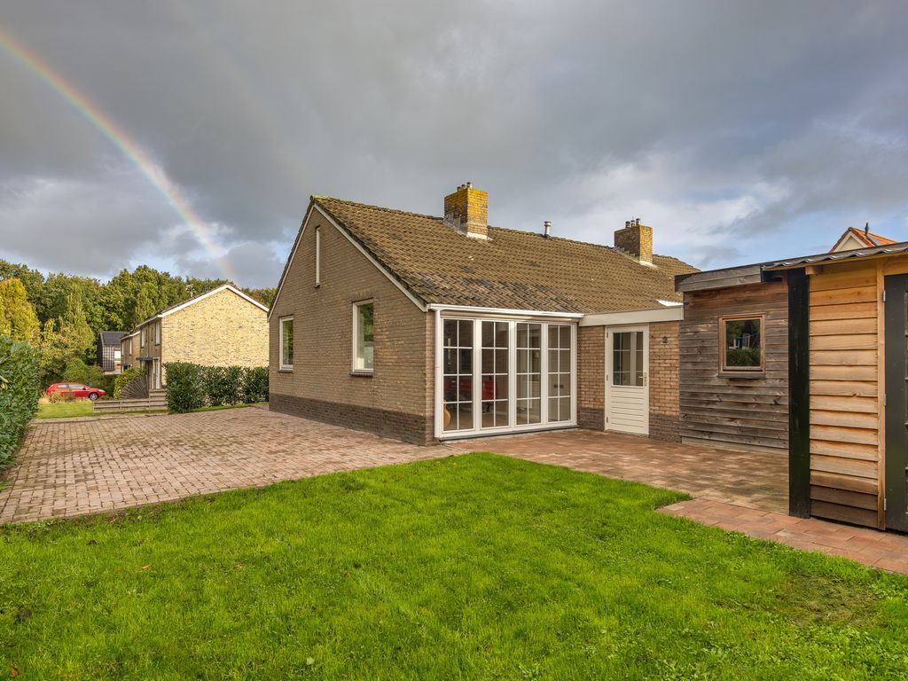 Heer Jacobstraat 2, Bakhuizen