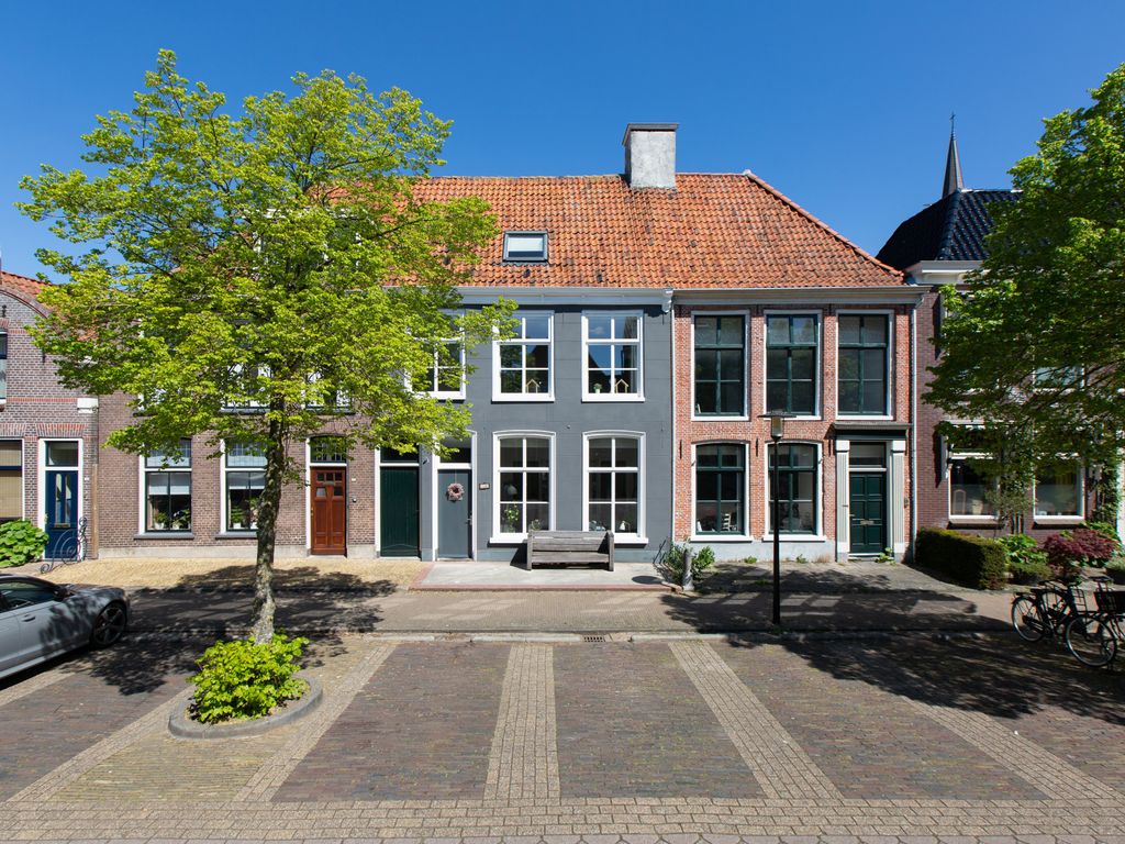 Nieuwmarkt 14, Bolsward