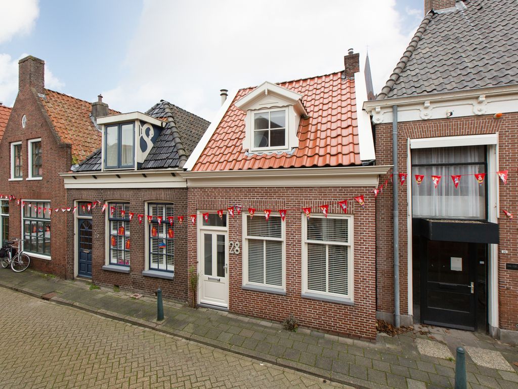 Kerkstraat 28, Bolsward