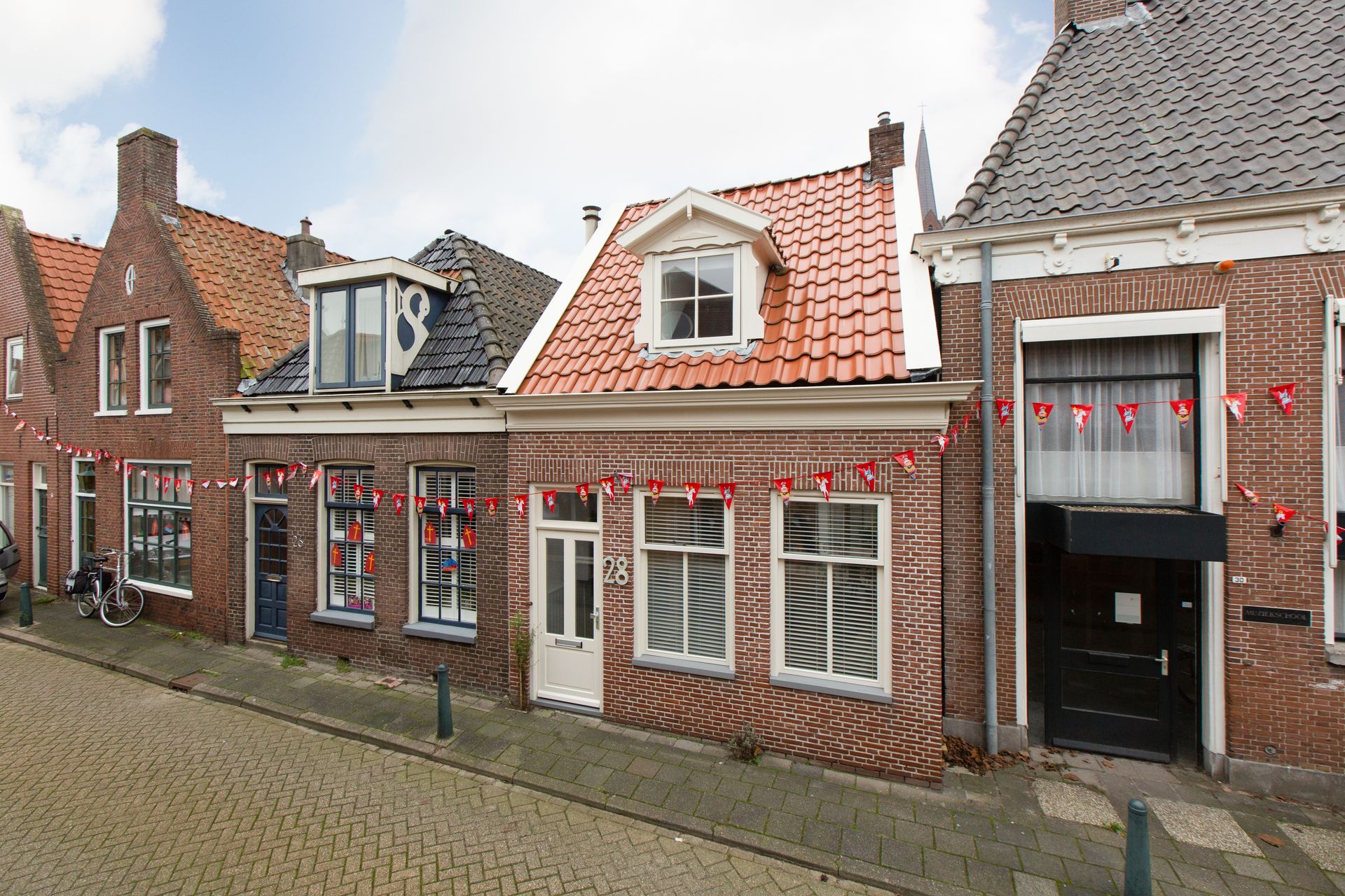 Kerkstraat 28, Bolsward