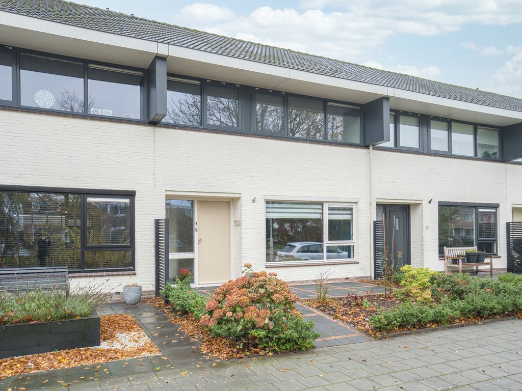 Scherwolderhemstraat 19, Sneek