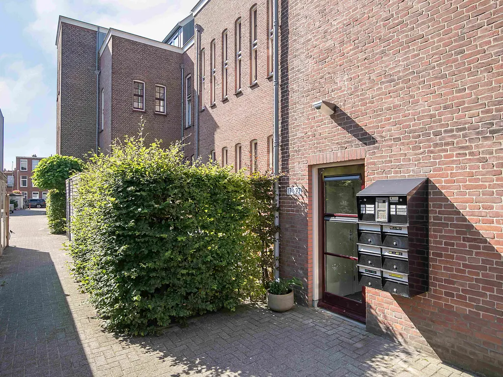 Hulststraat 27, Den Haag