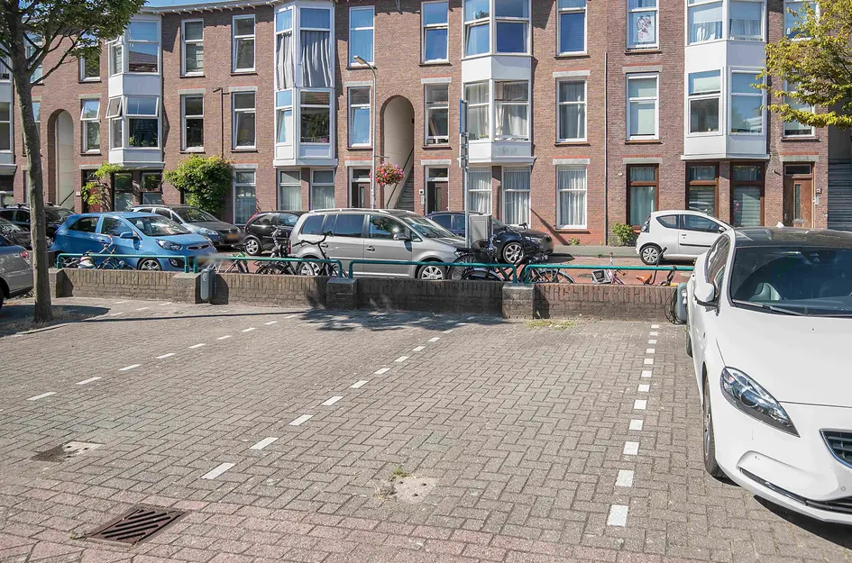 Hulststraat 27