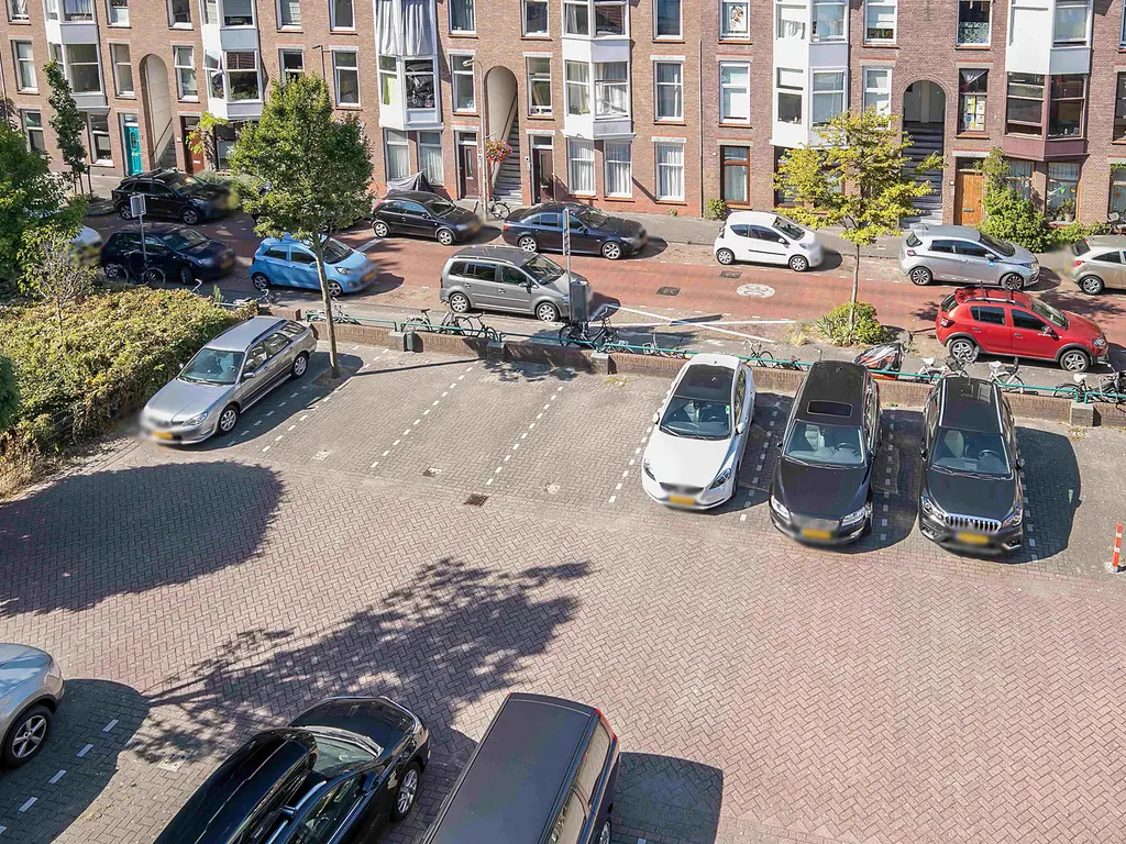 Hulststraat 27, Den Haag