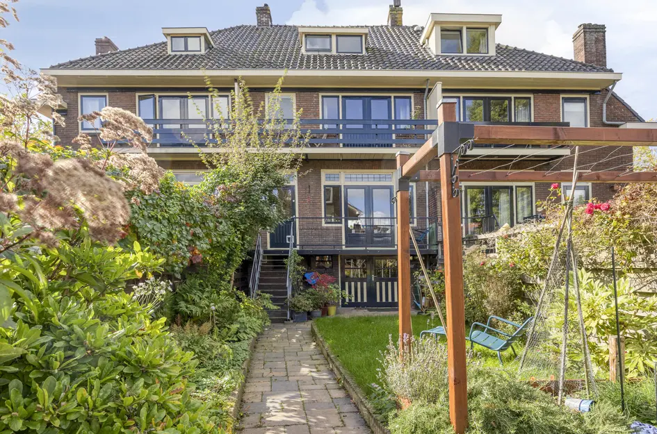 Kanaalstraat 26