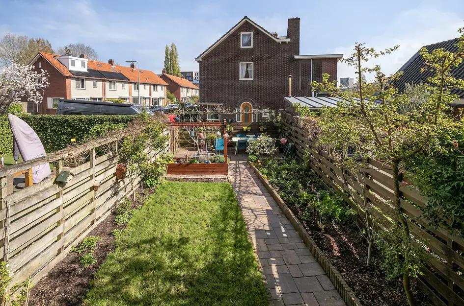 Kanaalstraat 26