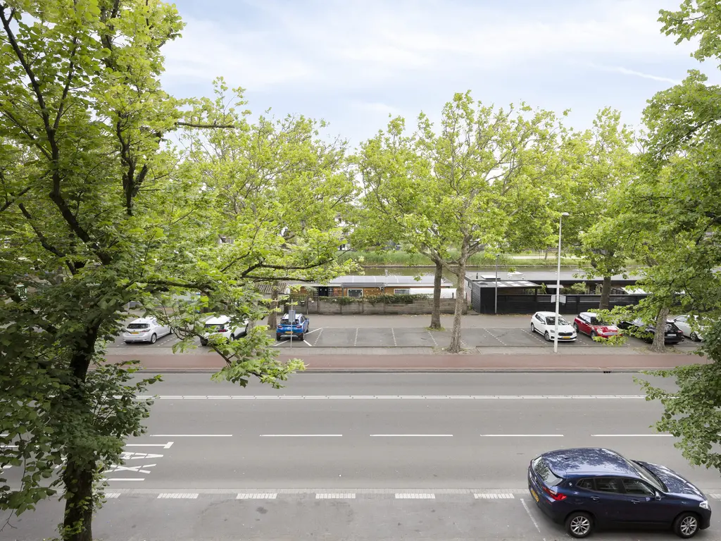 Troelstrakade 407, Den Haag