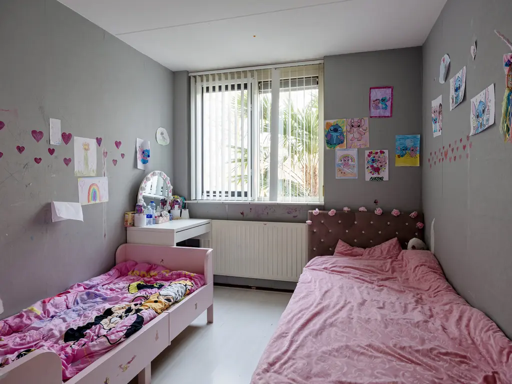 Nieuwe Wetering 47, Hoogvliet RT