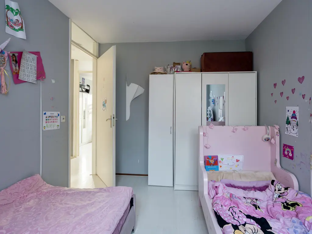 Nieuwe Wetering 47, Hoogvliet RT