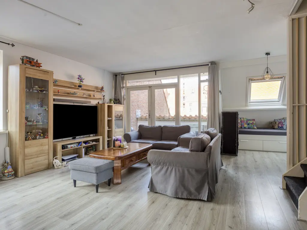 Tomatenakker 10, Zoetermeer