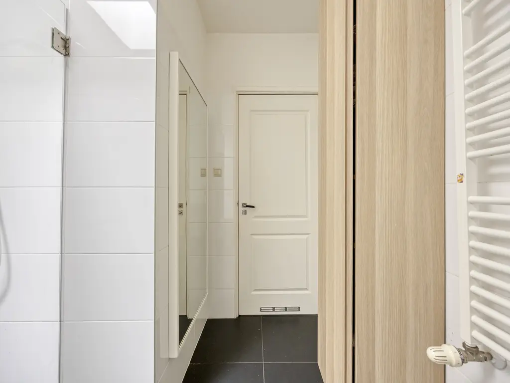 Apeldoornselaan 83, Den Haag