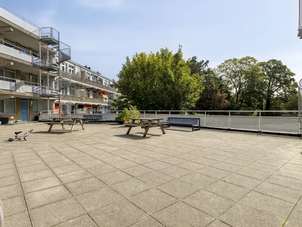 Troelstrakade 17a, Den Haag