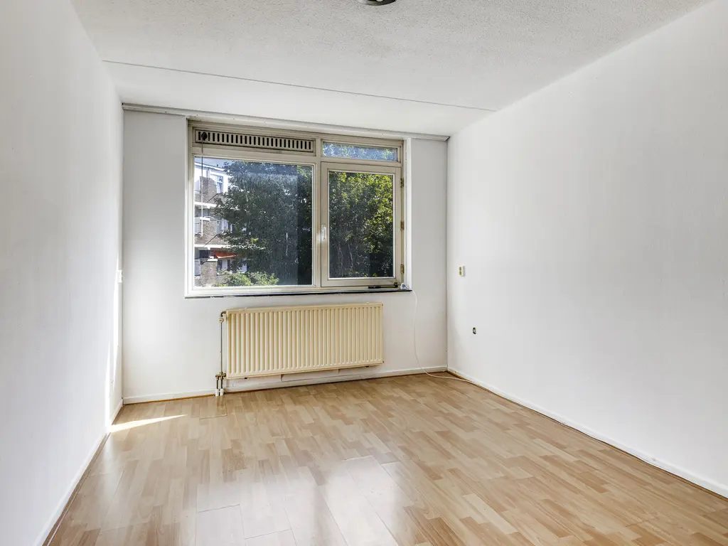 Troelstrakade 17a, Den Haag