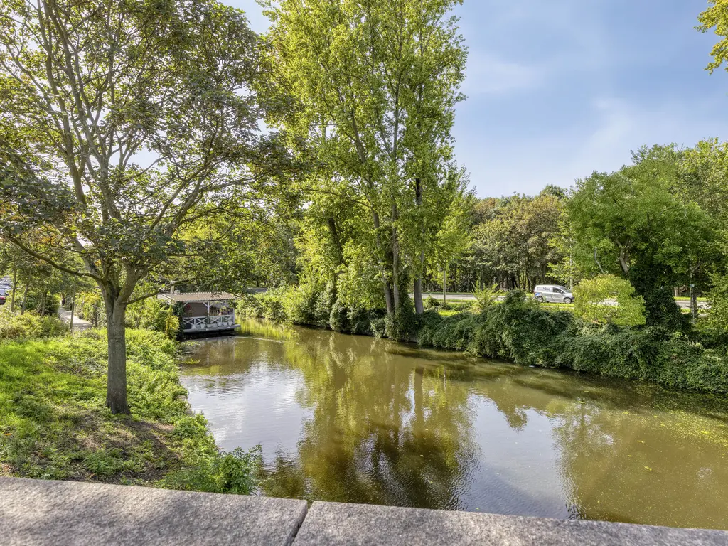 Troelstrakade 17a, Den Haag