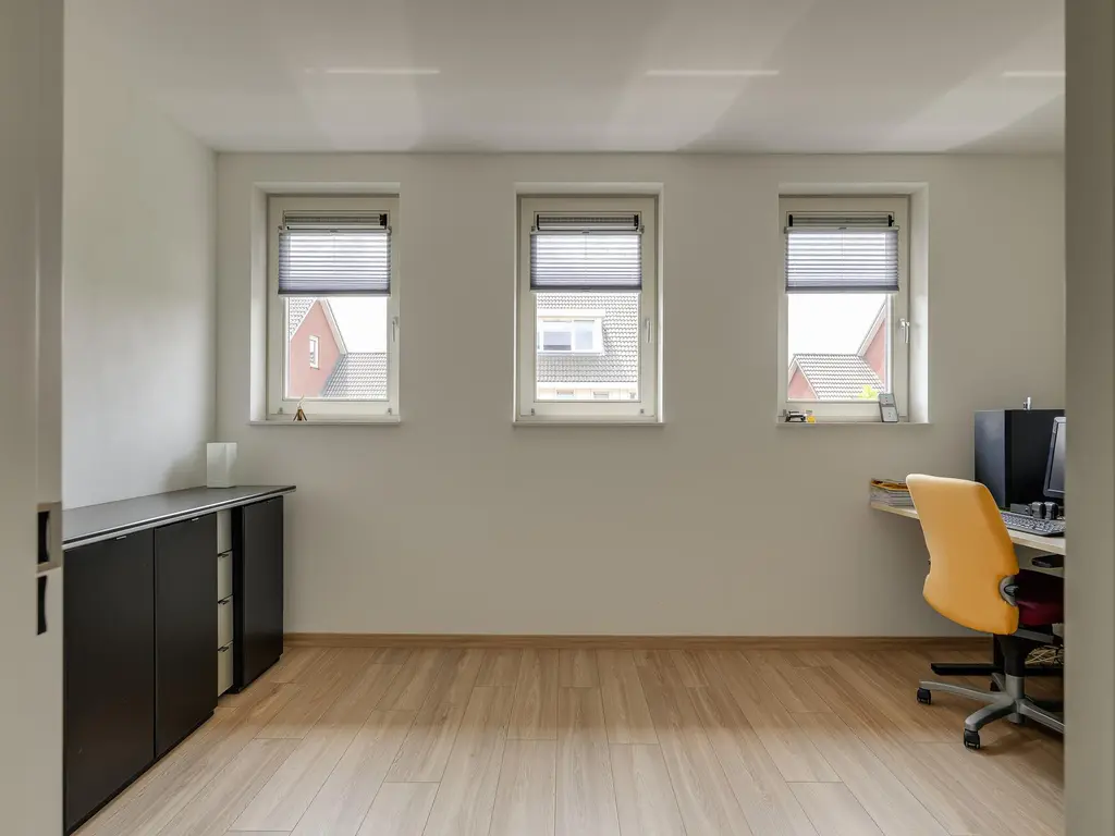 Professor Holwerdalaan 14, NAALDWIJK