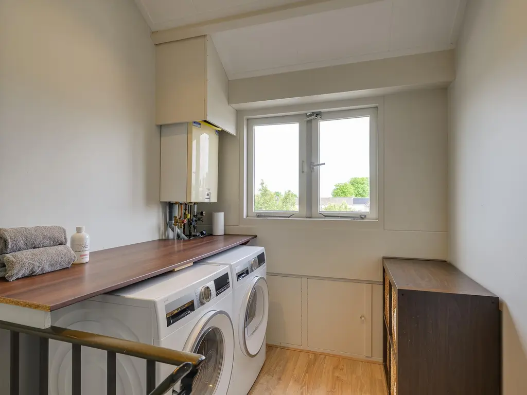 Johan van Oldenbarneveldtstraat 17, HONSELERSDIJK
