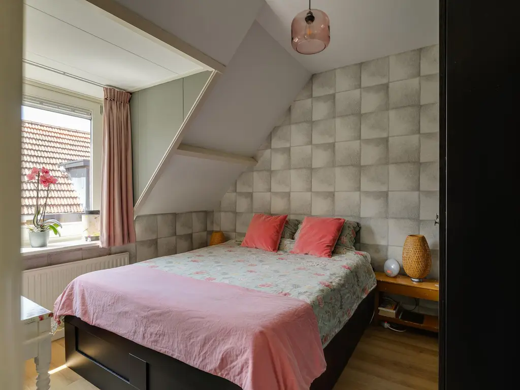 Bloemenstraat 23, POELDIJK