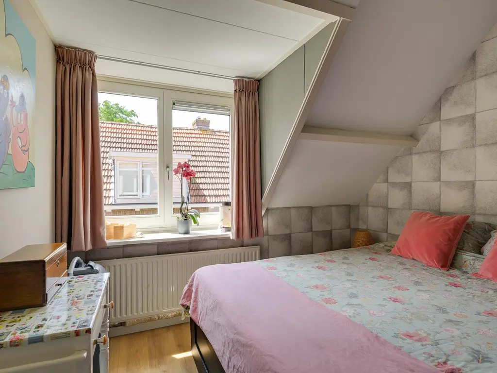 Bloemenstraat 23, POELDIJK