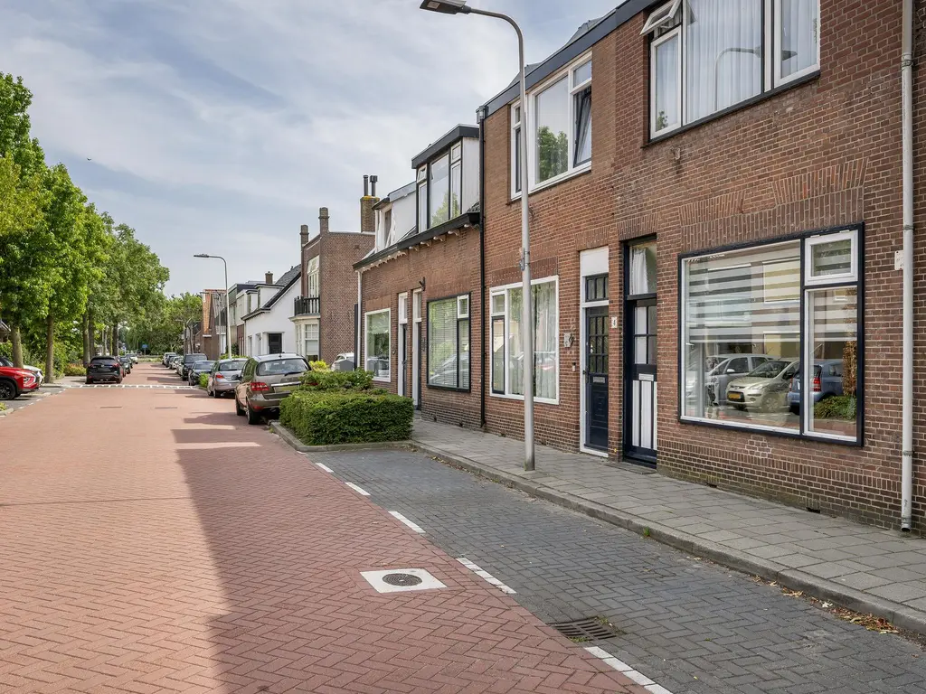 Emmastraat 4, DE LIER