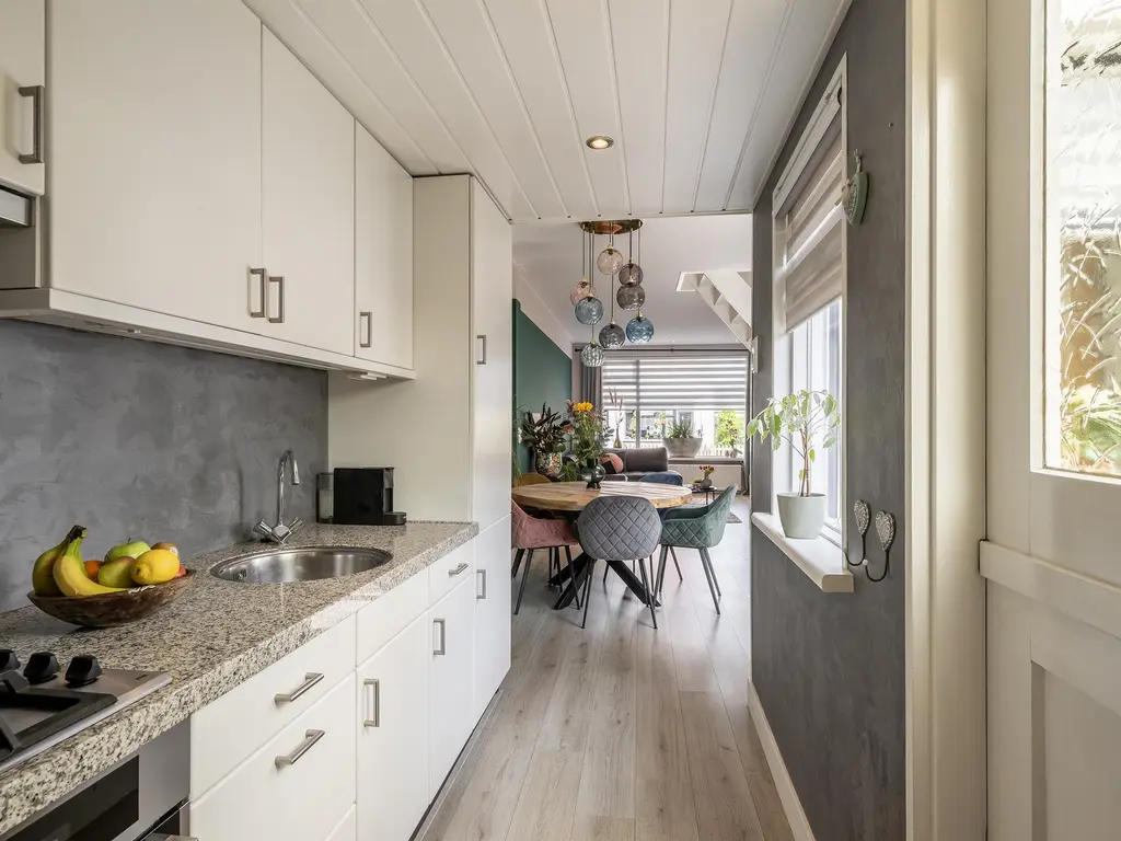 Emmastraat 4, DE LIER